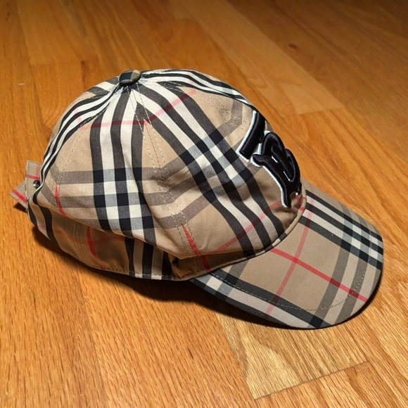 Burberry Somerton TB Logo Embossed Hat 🔥 - Picture 3 of 6